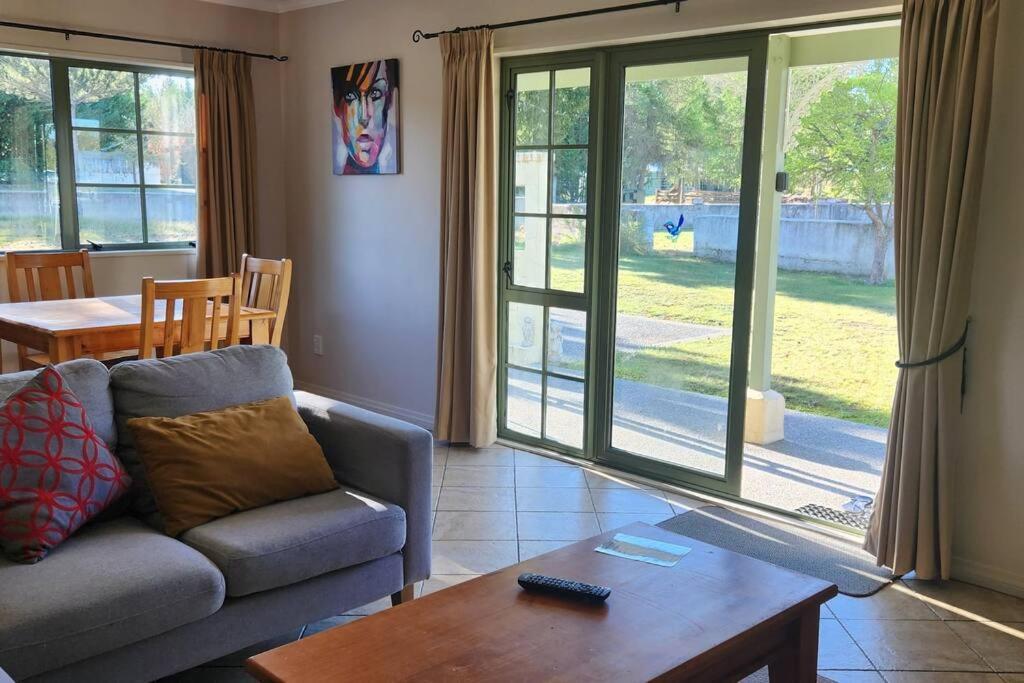 Pinegrove Cottages - Unit1 Twizel Εξωτερικό φωτογραφία